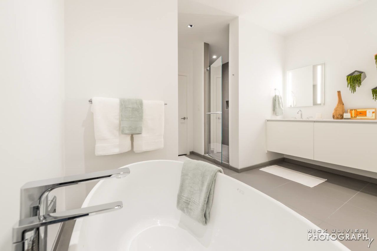 1205 N Damen model bathroom  For Henry Street Partners