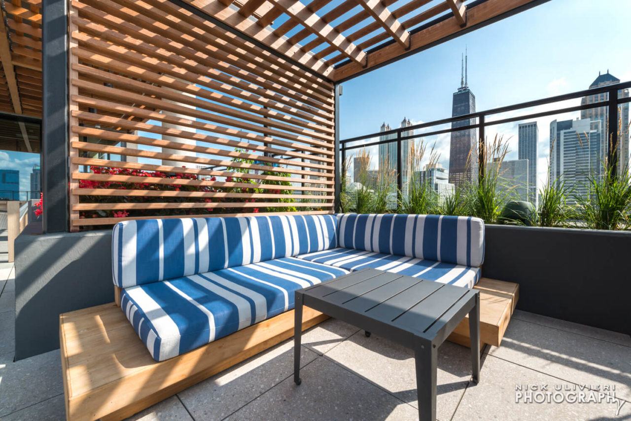 Aurelien8217s roof deck  For Lincoln Properties