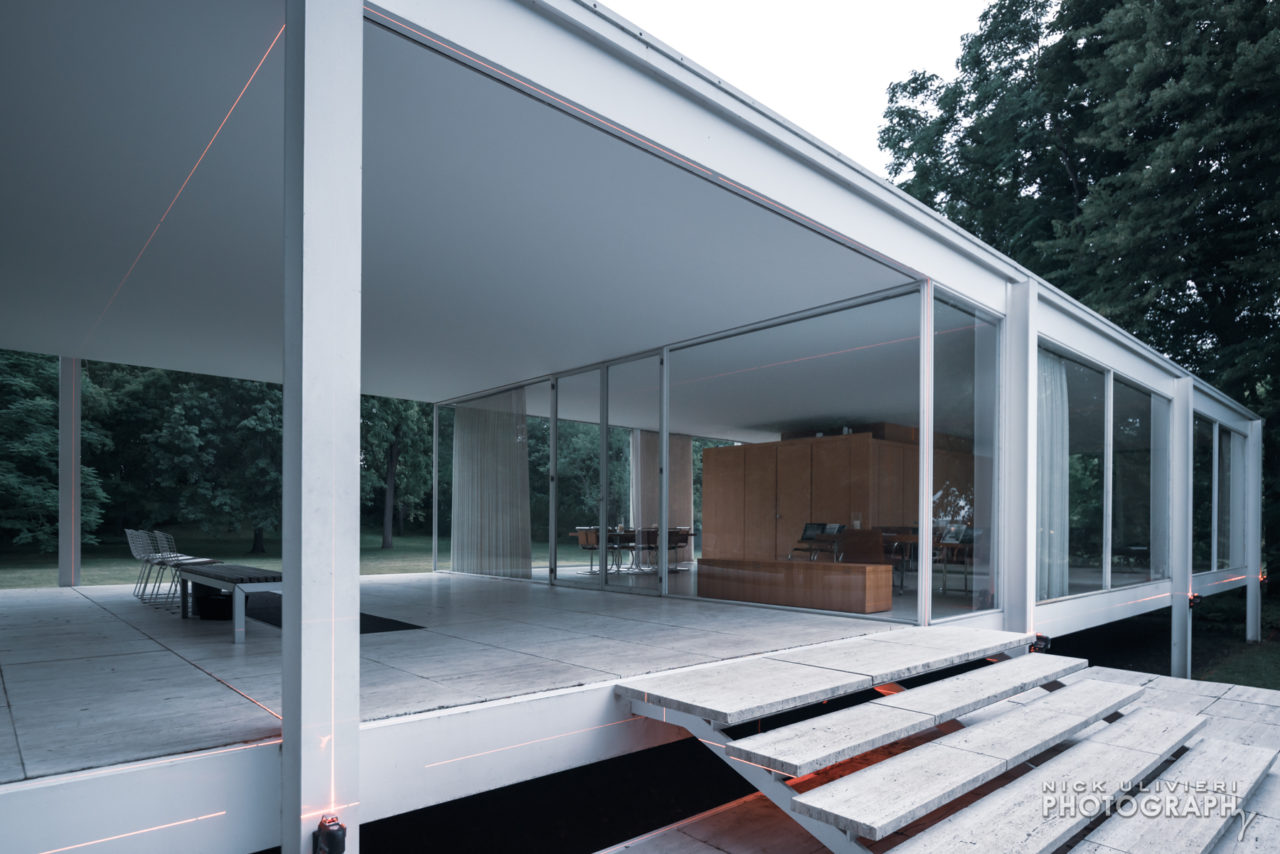 Farnsworth House X Geometry Of Light