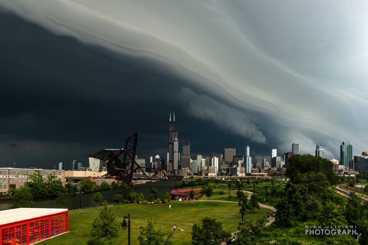 Skyscraper scraping shelf cloud